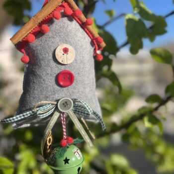 Γουρί σπιτακι -γκρί τσόχα